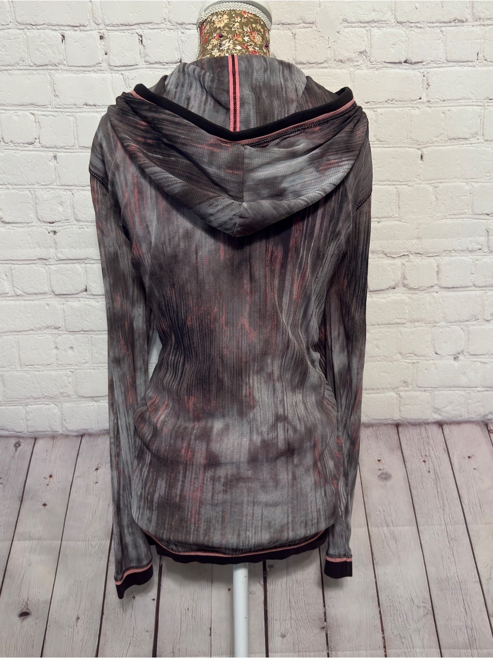Vintage 2000 grail Luisa Cerano cyber grunge hoodie - Picture 4 of 11